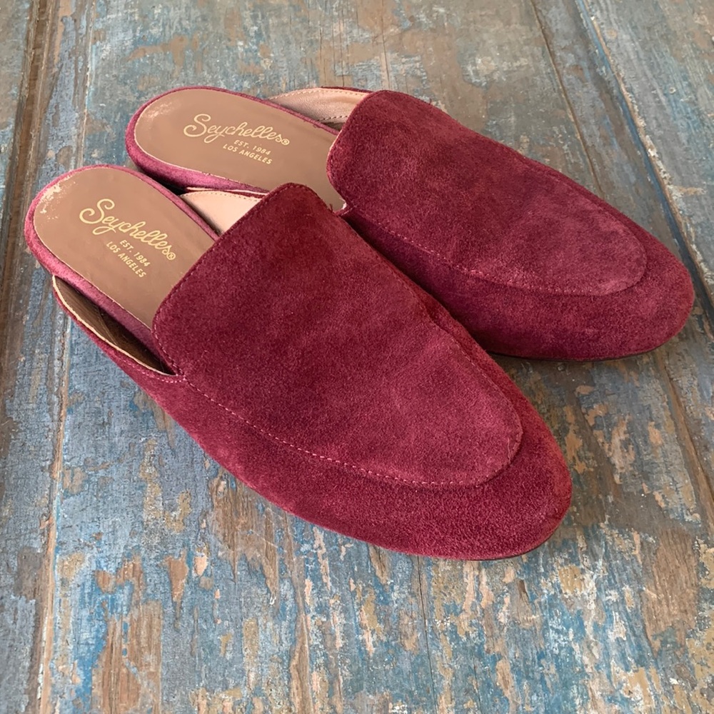Women’s Seychelles Burgundy Suede Mules Size 7.5